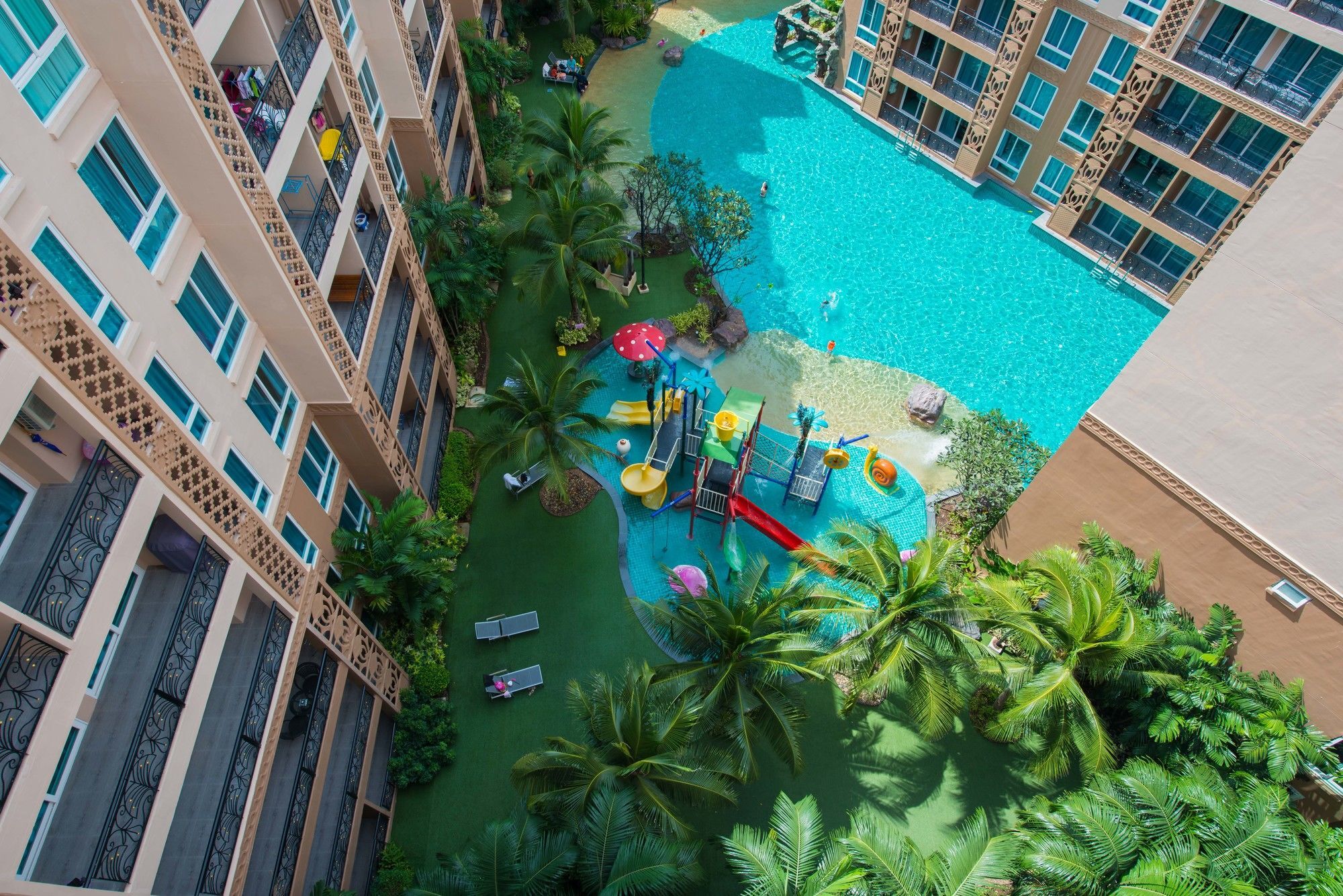 Atlantis Pattaya High Service Jomtien Beach Exterior foto